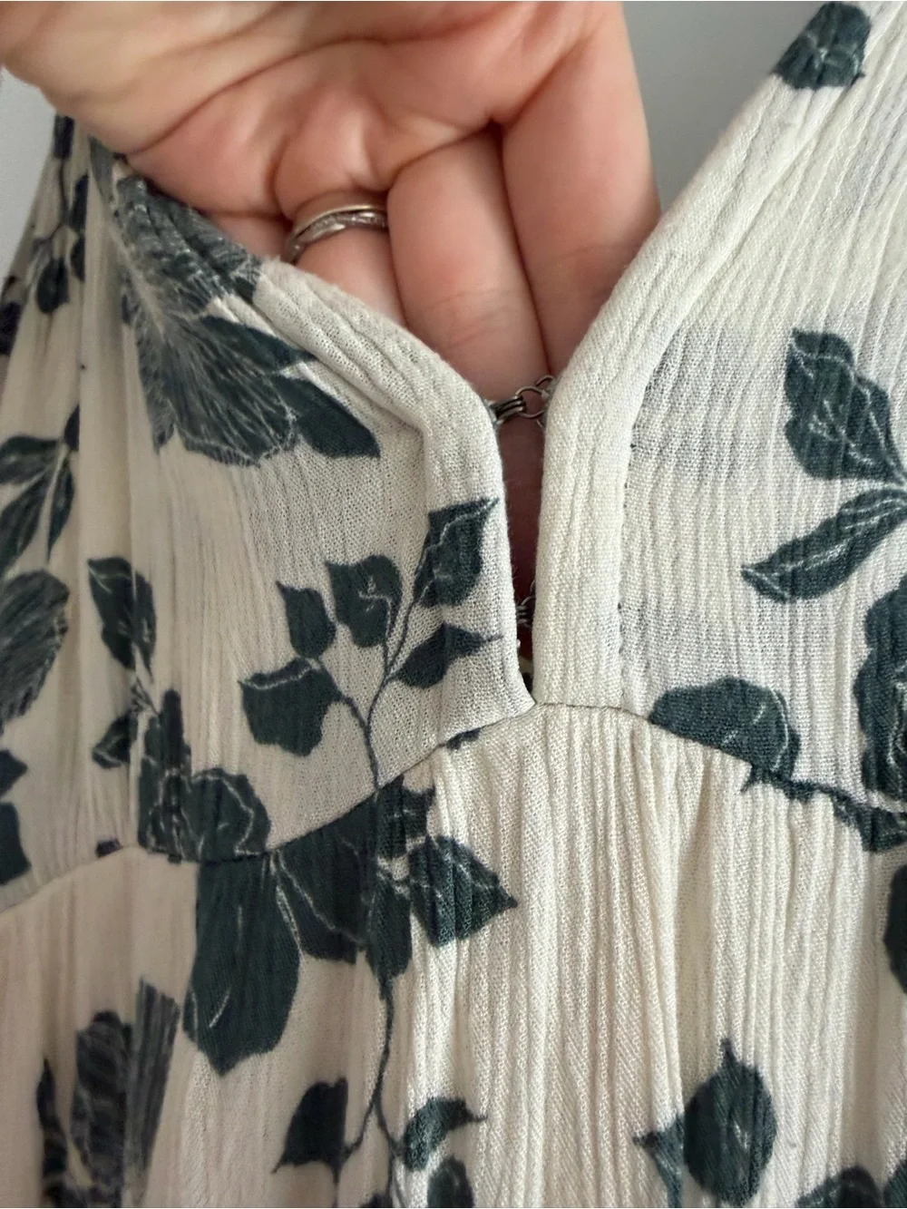 Abercrombie & Fitch Tropical Tie-Shoulder V-Neck Maxi Dress in Cream and Green